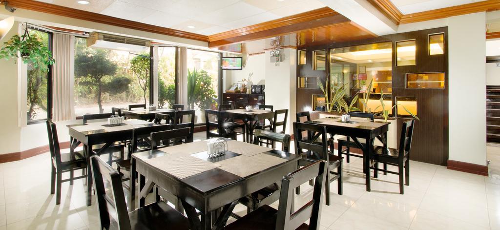 Vest Grand Suites Panglao Exterior foto